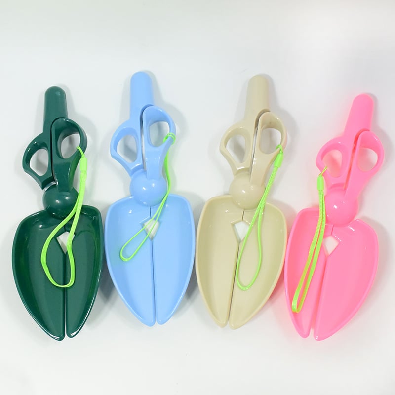 Dog Poop Clip - Simple Scissors Style for Going Out
