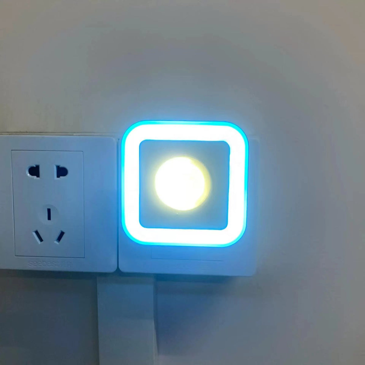 Square Light Control Night Lamp - Creative Plug-in Design