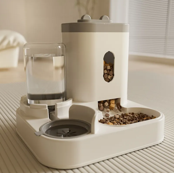 Automatic Pet Feeder with Timed Dispensing
